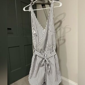 Striped Sleeveless Jumpsuit Sz medium
